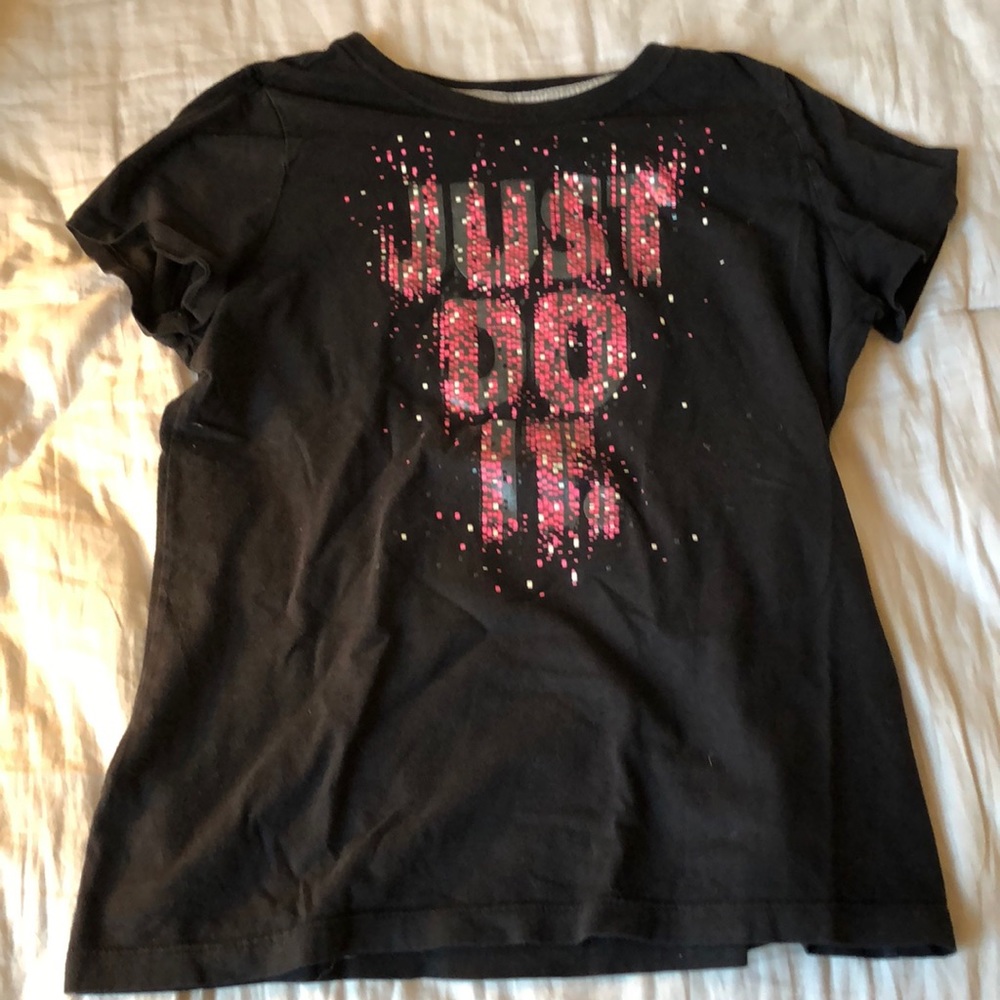 A short sleeve tee!